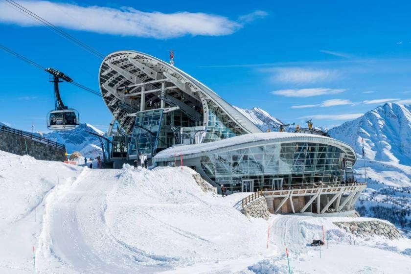 La Maison Des Guides - Trilocale A 500 Mt Dalle Piste Di Dolonne Courmayeur Exterior photo